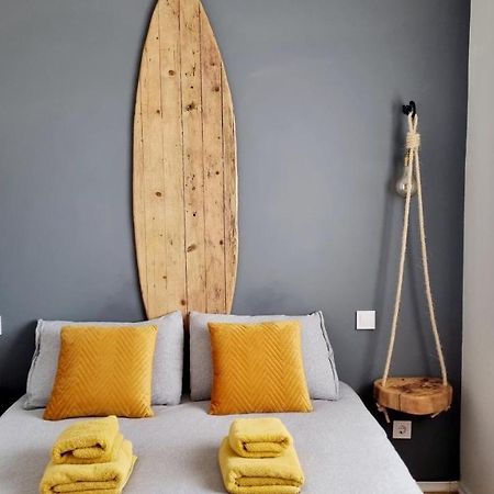 Family Surf Home - Hostel Mafra Eksteriør billede