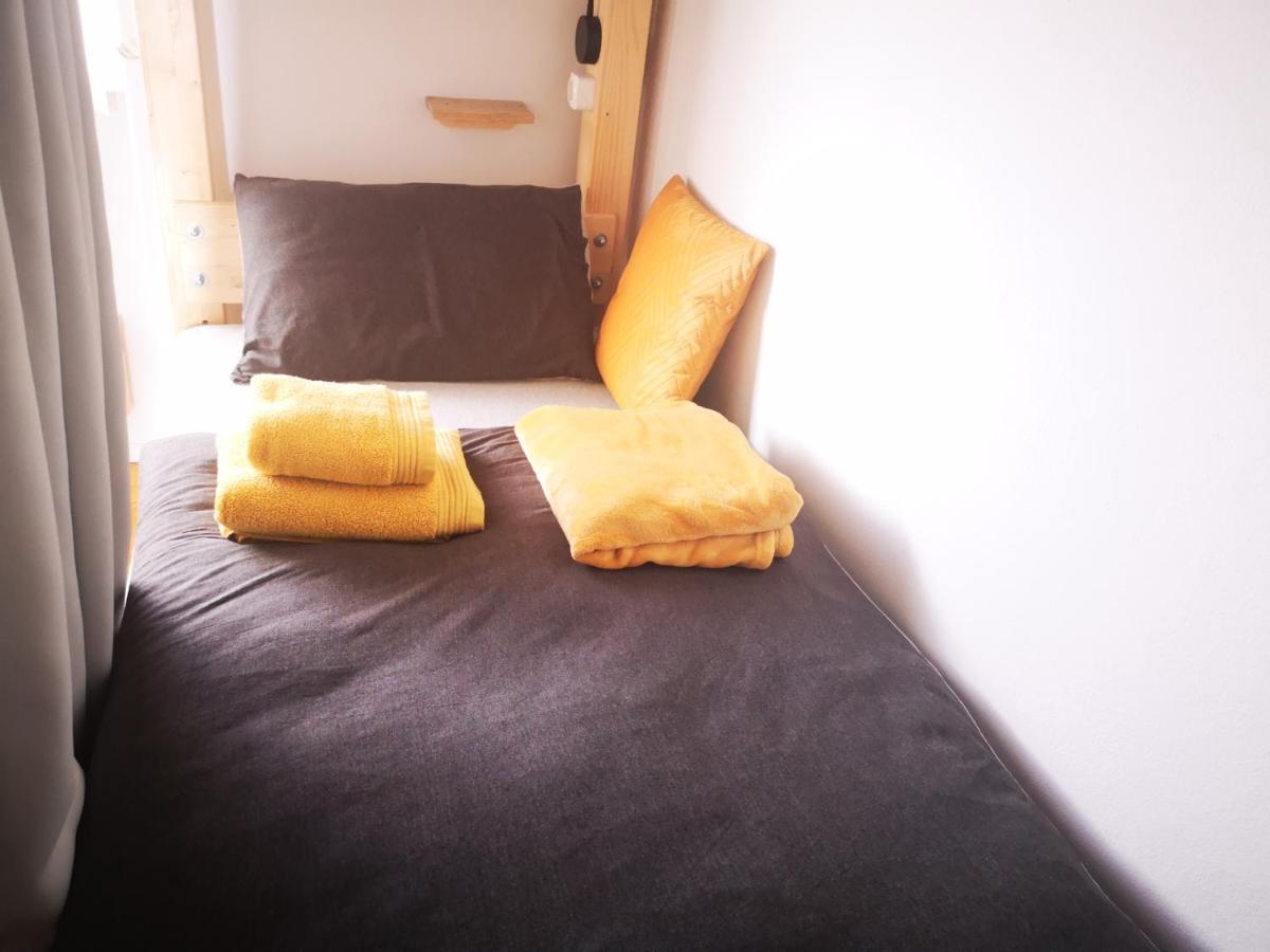 Family Surf Home - Hostel Mafra Eksteriør billede