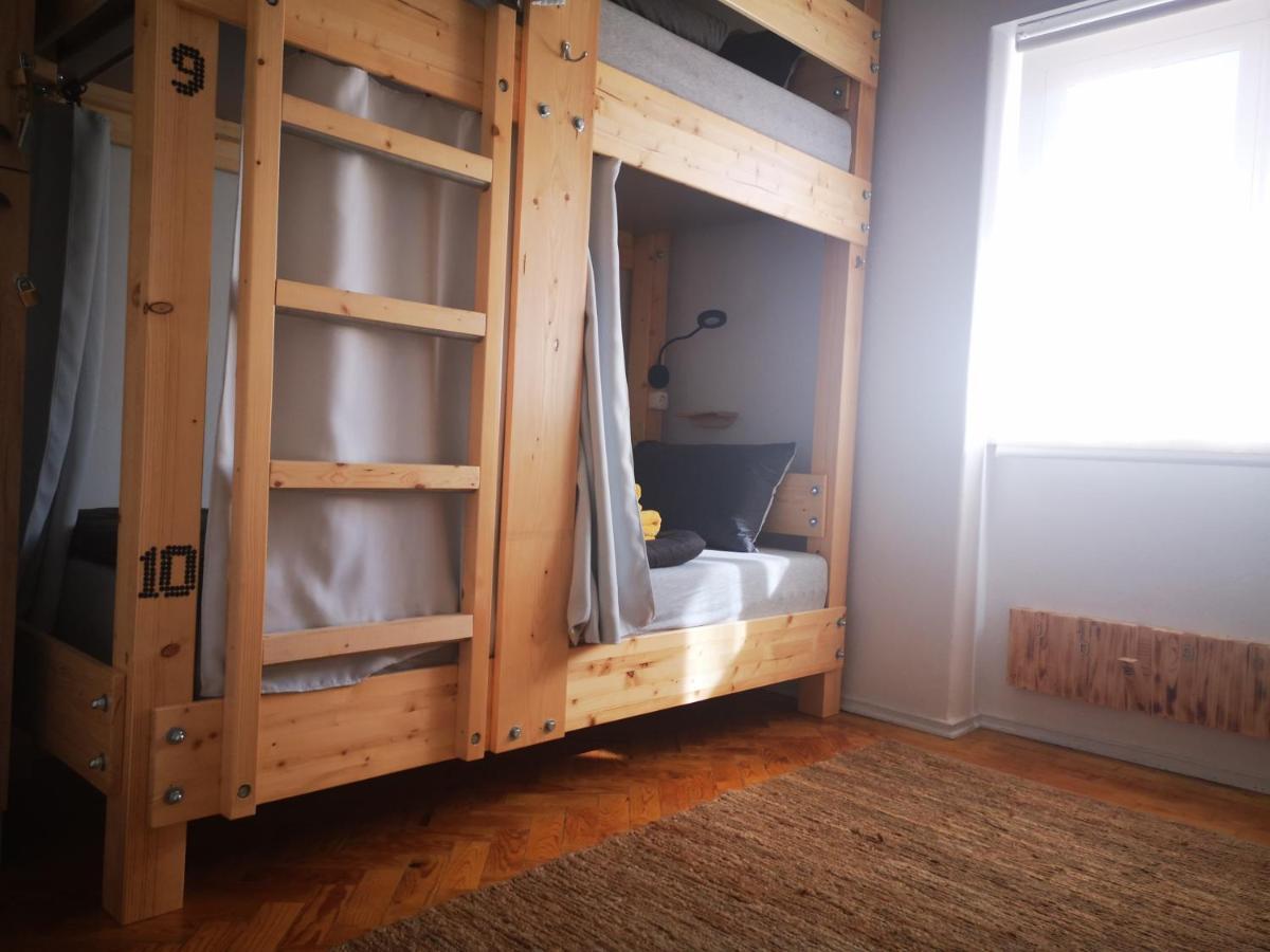 Family Surf Home - Hostel Mafra Eksteriør billede