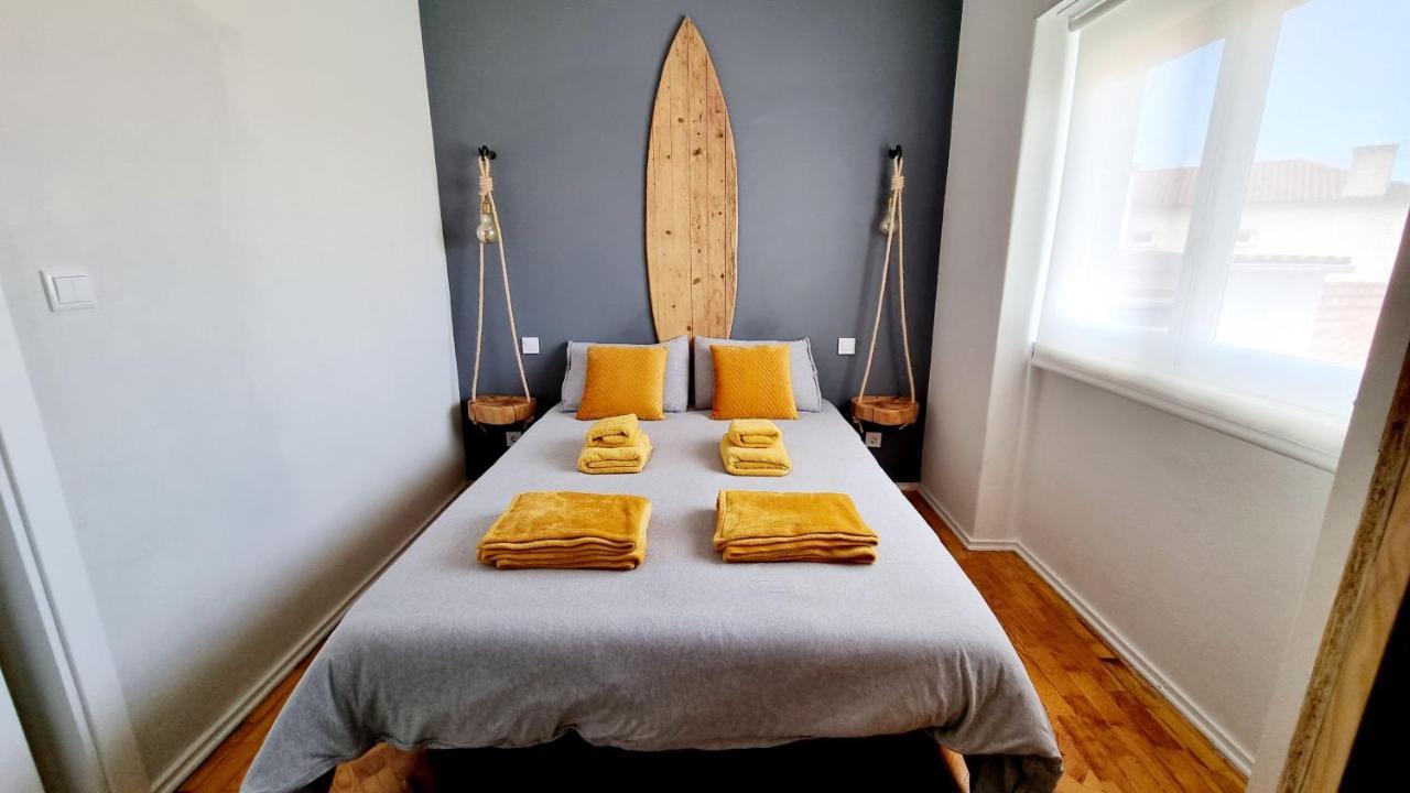 Family Surf Home - Hostel Mafra Eksteriør billede